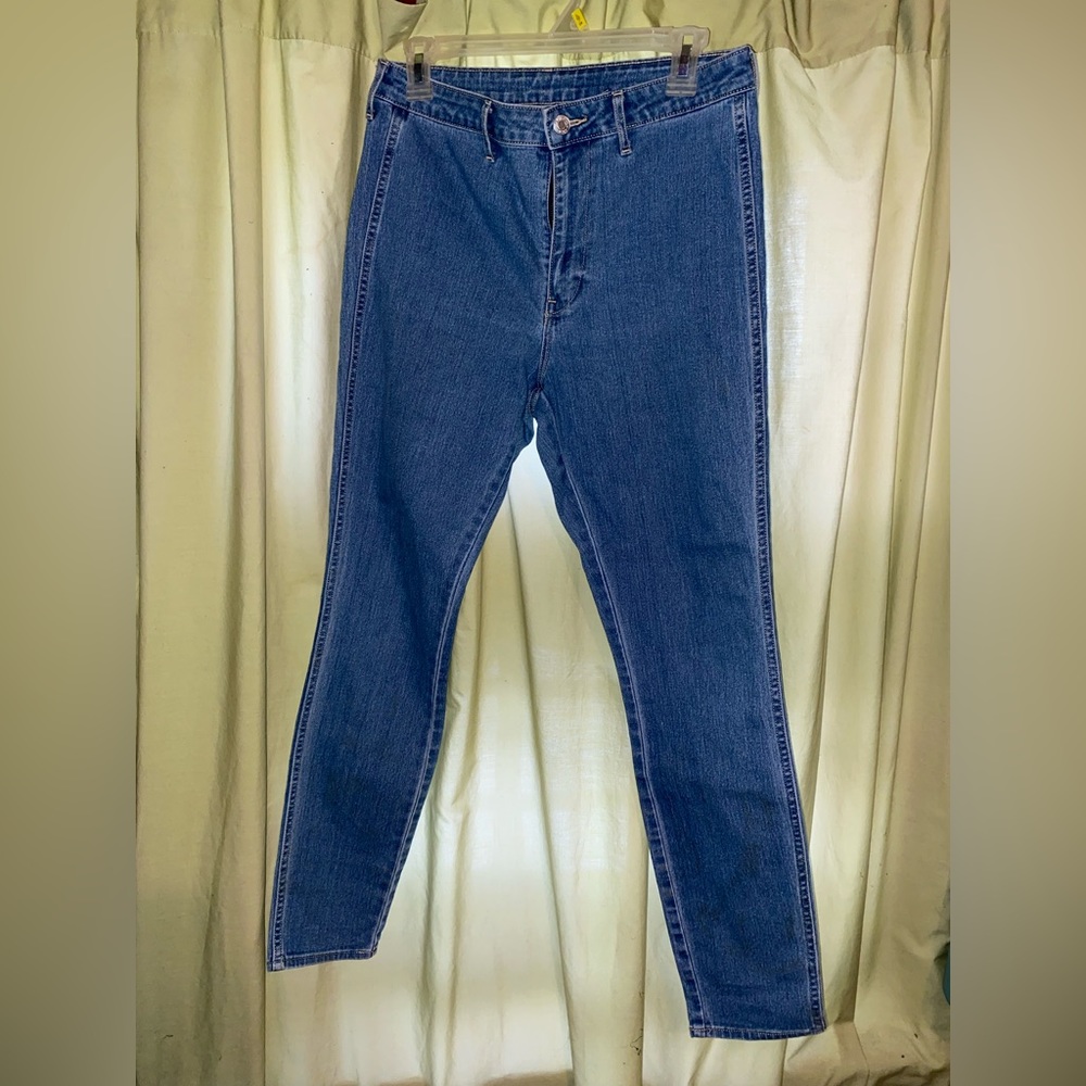 H&M Women's Medium Wash High Rise Skinny Jeans - Size 29